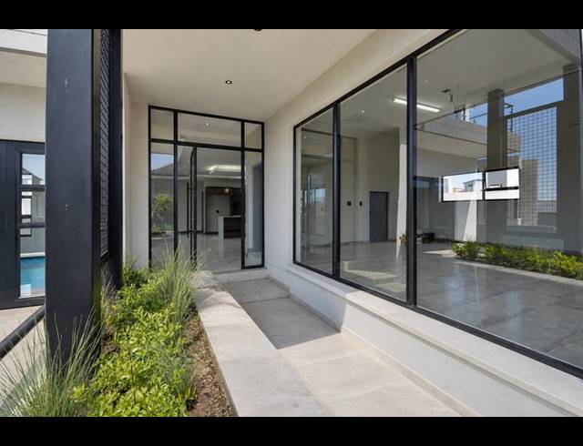 5 BEDROOM HOUSE FOR SALE IN FOUNTAINBROOK ESTATE